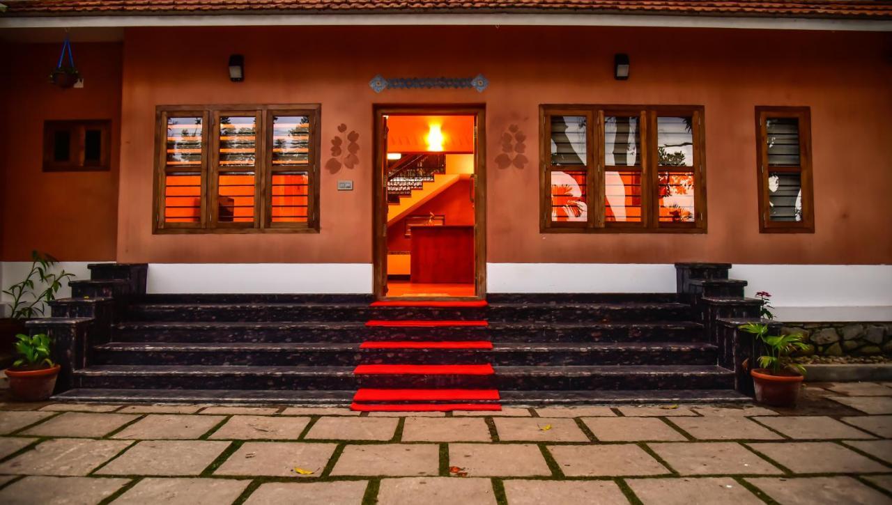 Chembra Adobe Appartement Kalpatta Buitenkant foto